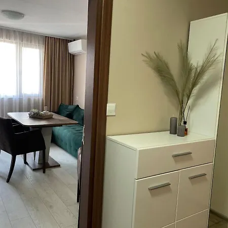 Catina's Apartment *