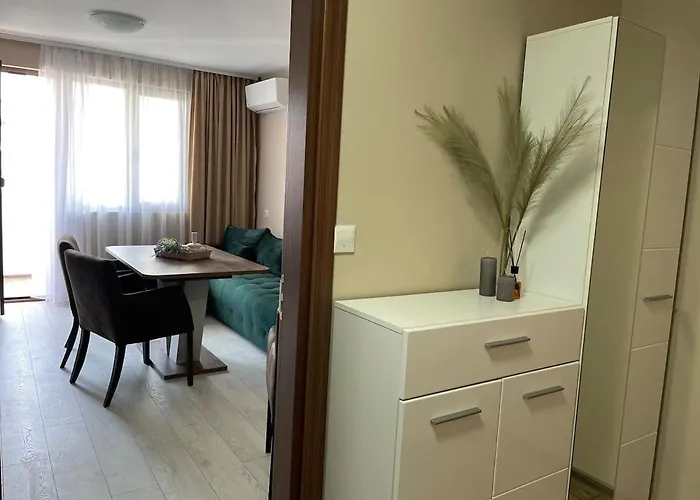 Catina's Apartment *